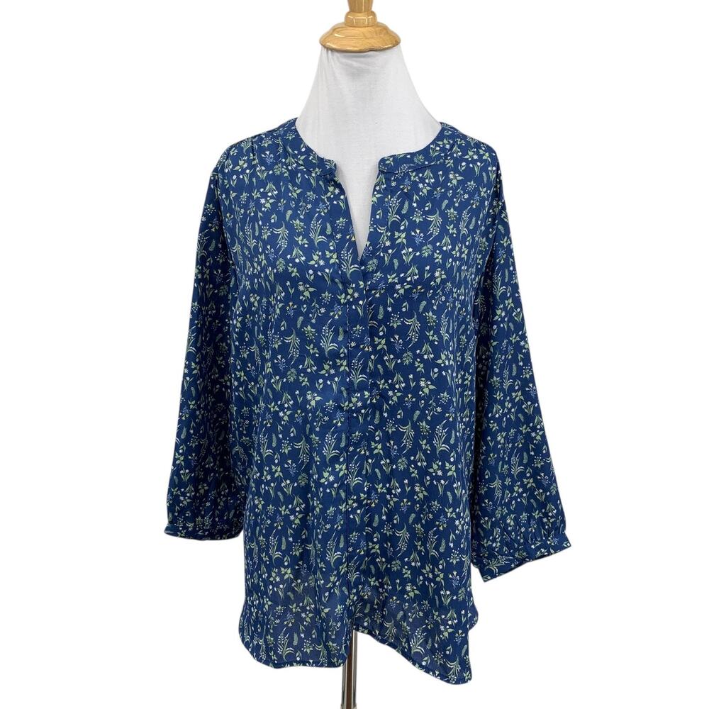 Jachs Girlfriend Blouse Womens L Large Bracelet Sleeve Flowy Lightweight Buttons